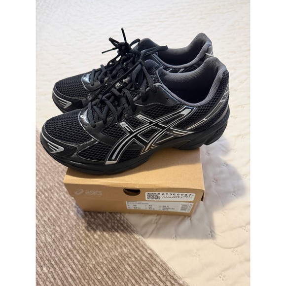 ASICS Gel-1130 - 11 - NWT! - Picture 4 of 11